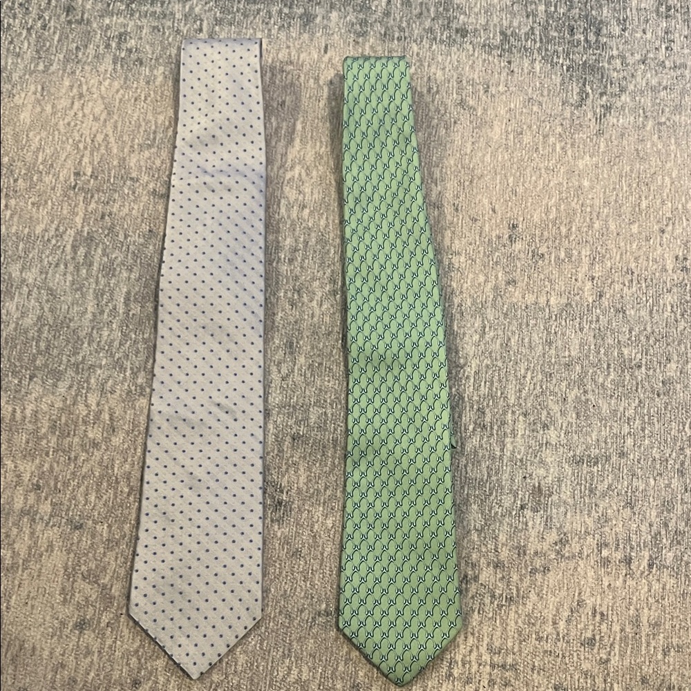 Men's Polka Dot Gray Tie and Mint Patterned Tie - Unbranded